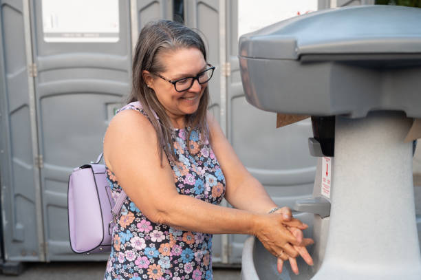 Best Porta potty delivery and setup  in Harlem, FL